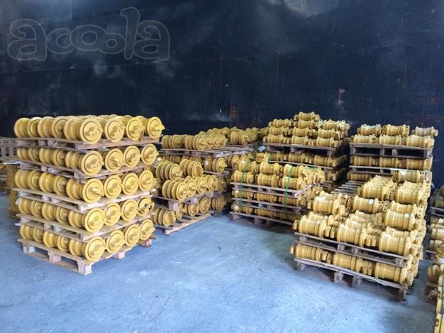 Каток опорный  Komatsu PC300-7