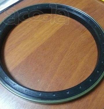 ZGAQ-00100 Сальник ступицы Hyundai HL780-7A