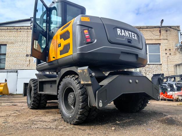 Колёсный экскаватор Rantex XYC145